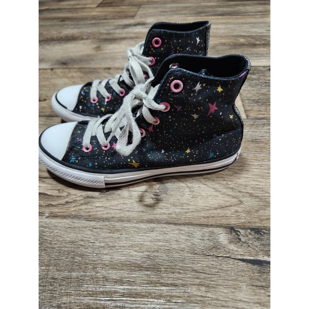 Converse Girls Chuck Taylor All Star JUNIOR sz 2 Space Harmony Sneakers 665113F